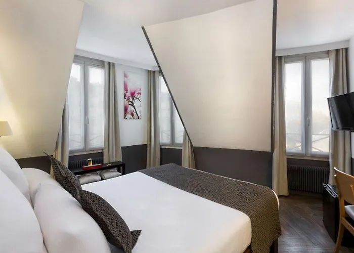 Hotel Contact Alizé Montmartre