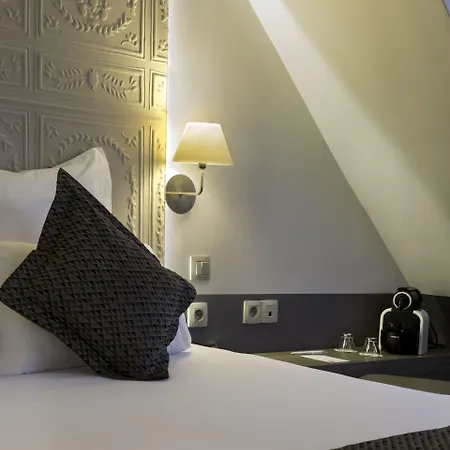 蒙马特阿利泽康泰科特酒店 酒店 巴黎