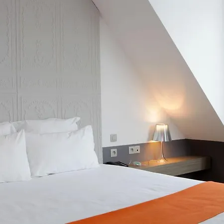 Contact Alize Montmartre Paris