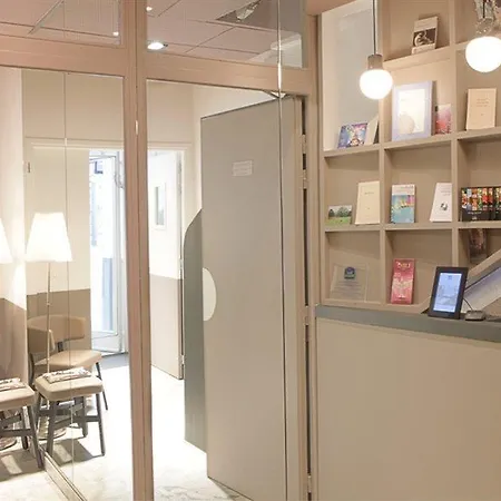 Hotell Contact Alize Montmartre