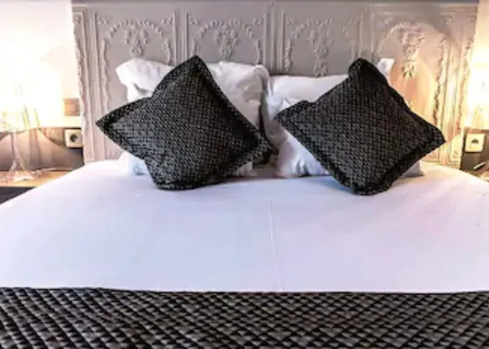 Contact Alize Montmartre 3*