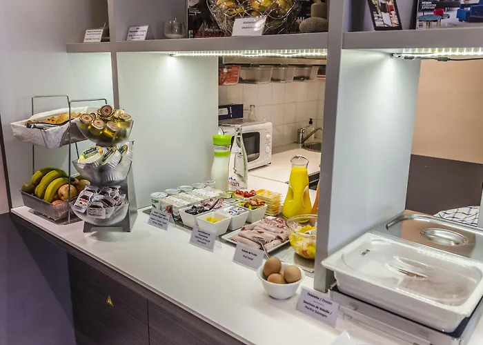 Hotel Contact Alize Montmartre 3*