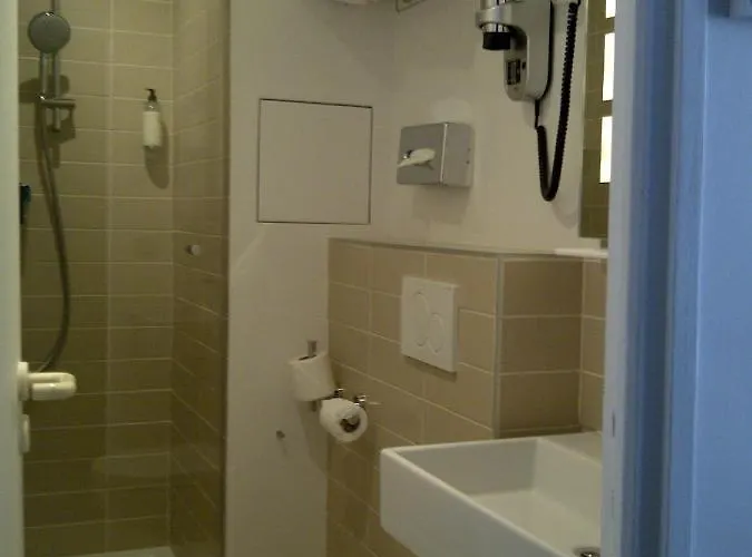 Hotel Contact Alize Montmartre Paříž